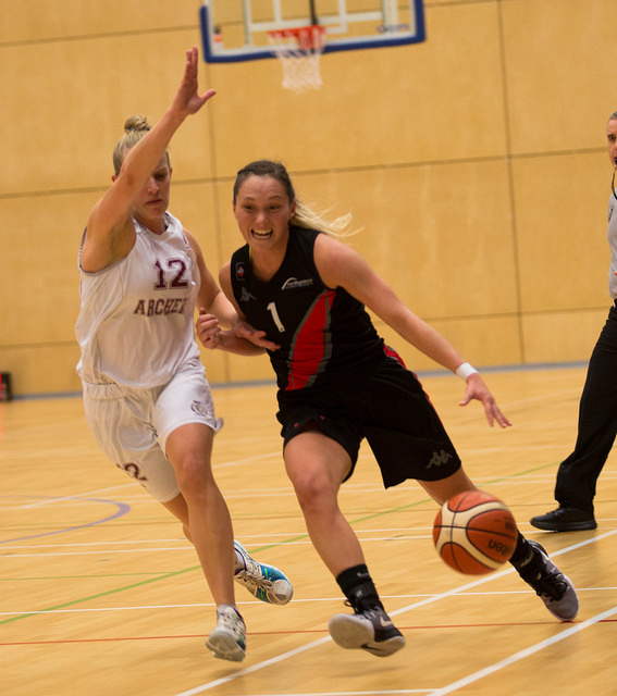 Bunten Praises Battling Northumbria