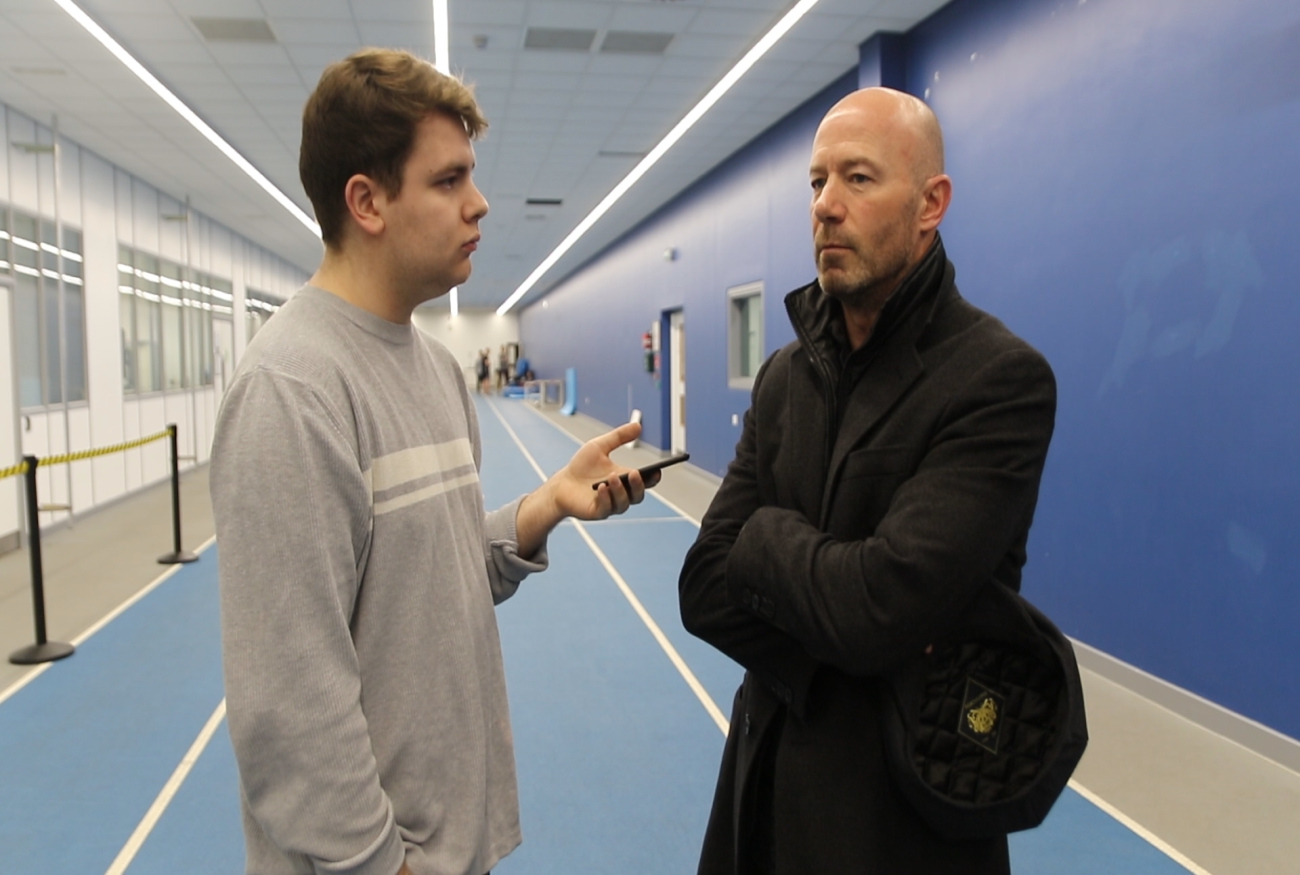 SHEARER CHALLENGES SPORT STUDENTS
