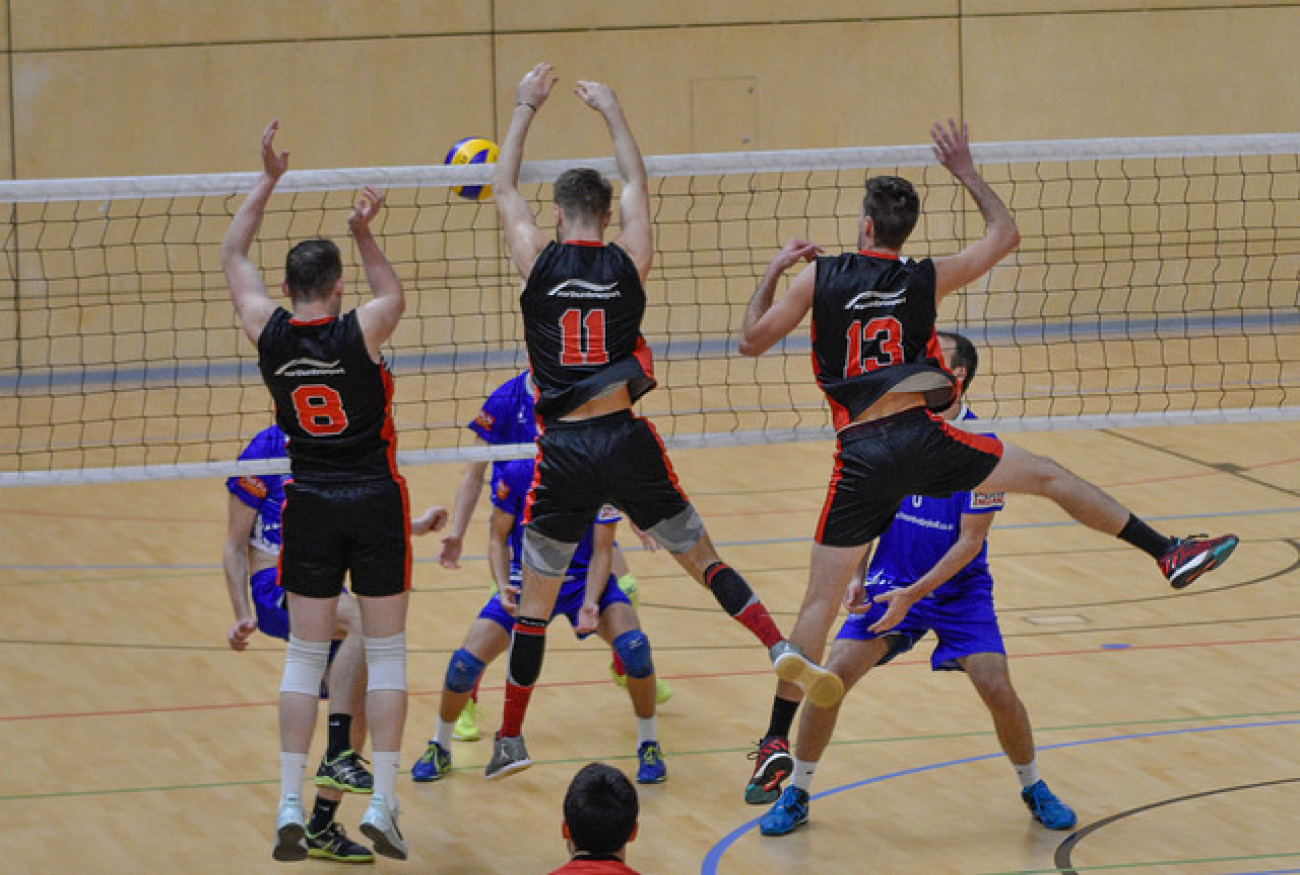 Northumbria Clinch Super 8s Crown