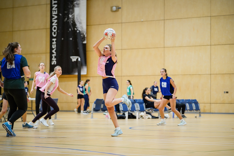 IMLeagues-Netball-theofilmsstuff-6-11-2025-2543 (1).jpg